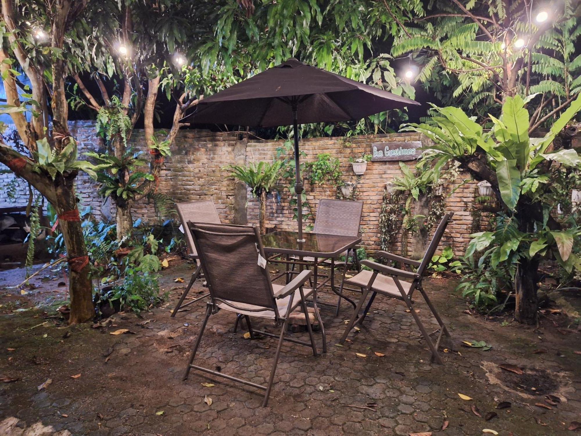 Bua Guest House Medan Exterior photo
