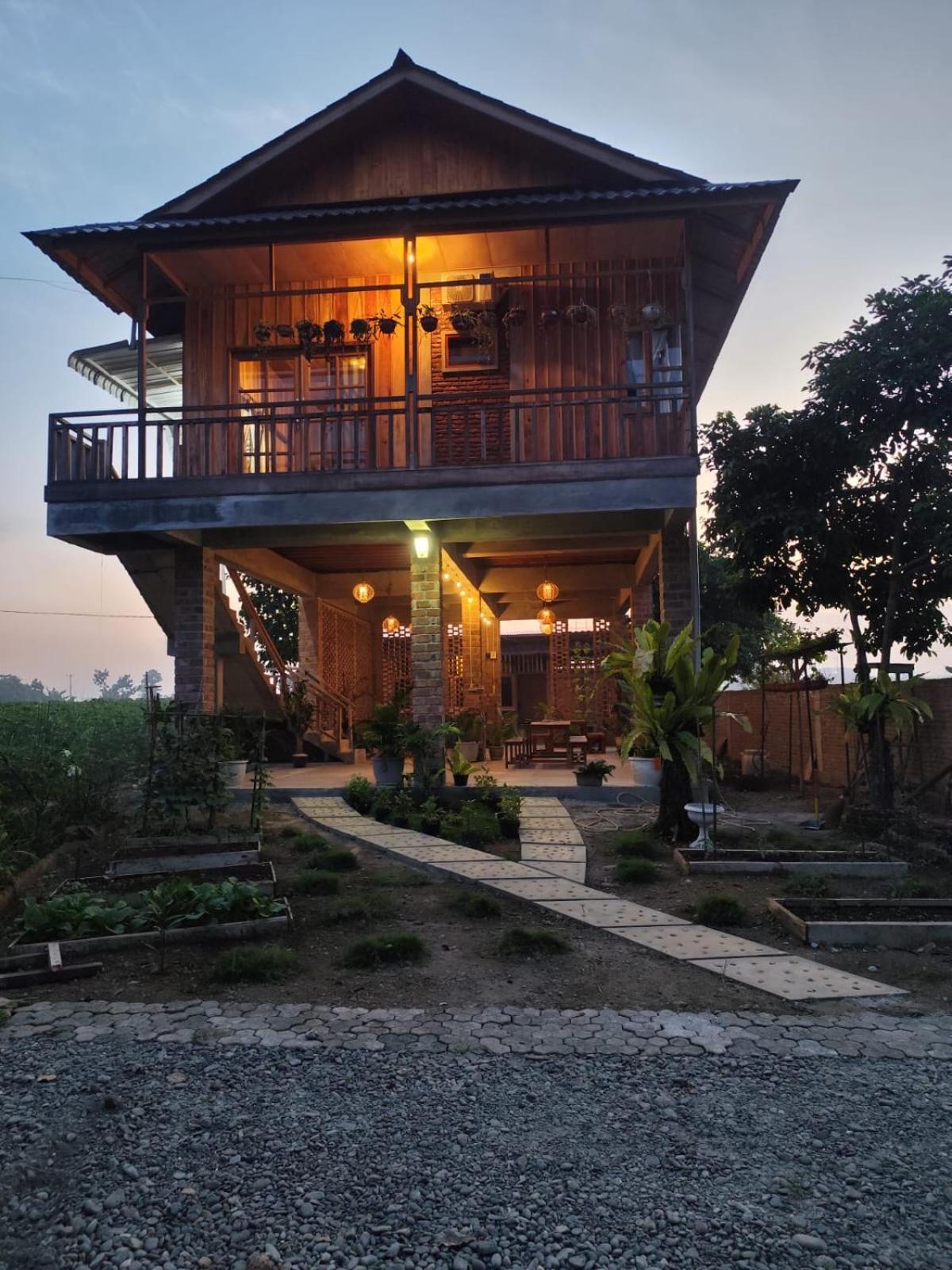 Bua Guest House Medan Exterior photo