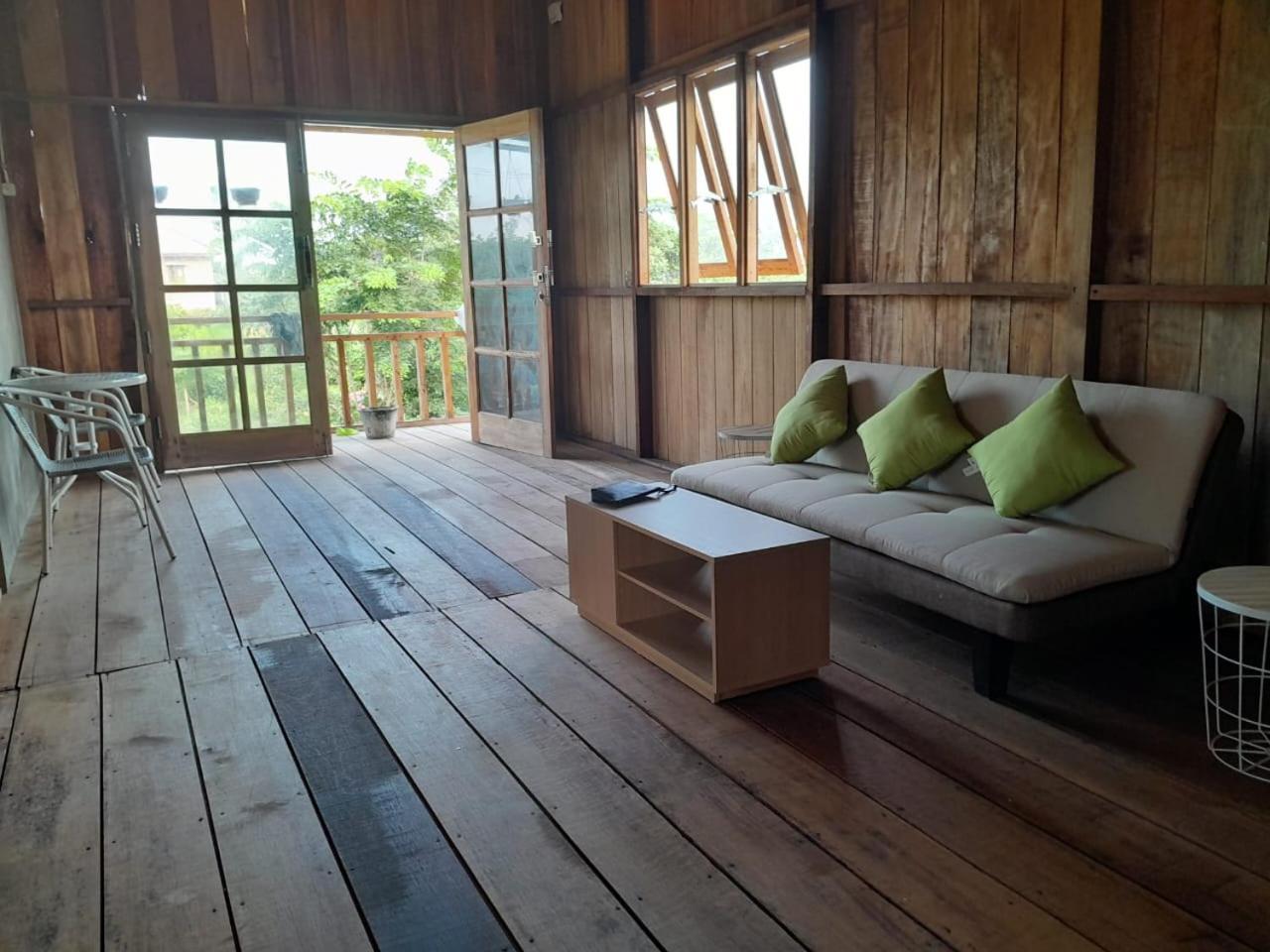 Bua Guest House Medan Exterior photo