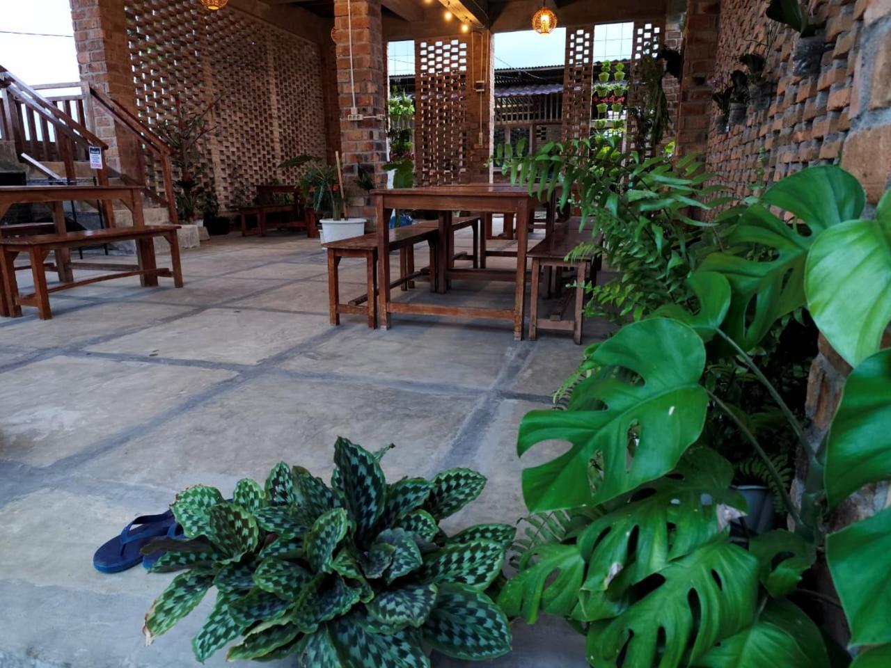 Bua Guest House Medan Exterior photo